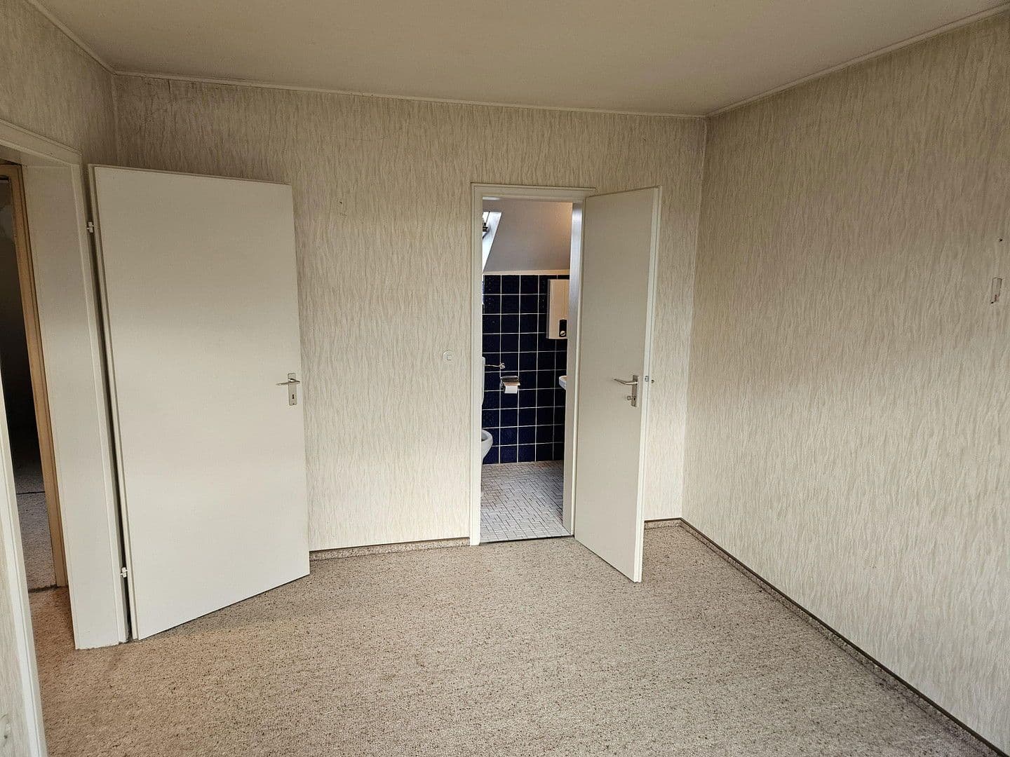 Prodej domu 160 m², pozemek 160 m², Hemmingen, Dolní Sasko Prodej domu 160 m², pozemek 160 m², Hemmingen, Dolní Sasko