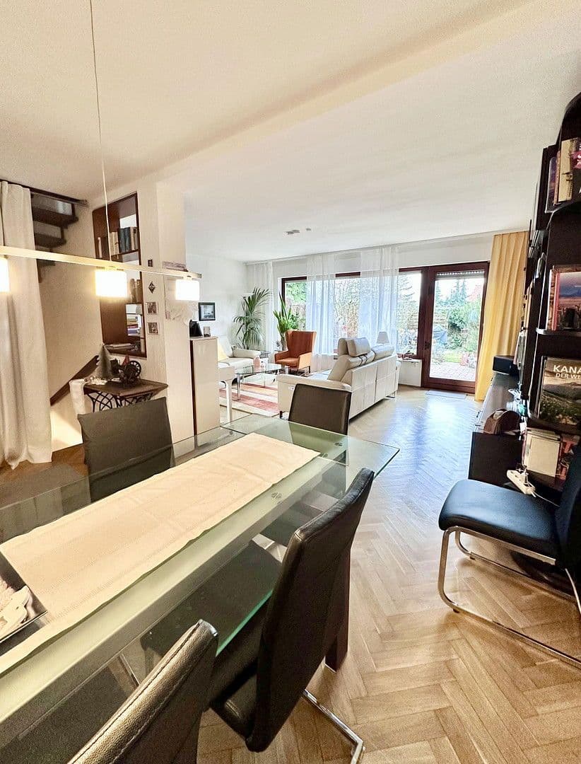 Prodej domu 110 m², pozemek 154 m², Mühltal, Hessen Prodej domu 110 m², pozemek 154 m², Mühltal, Hessen