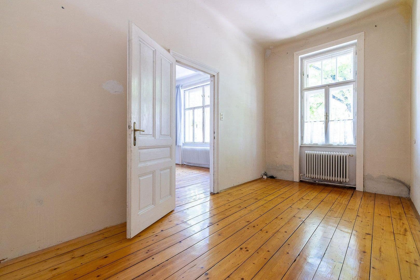 Prodej domu 282 m², pozemek 575 m², Eichwaldgasse 14, Baden, Dolní Rakousko Prodej domu 282 m², pozemek 575 m², Eichwaldgasse 14, Baden, Dolní Rakousko