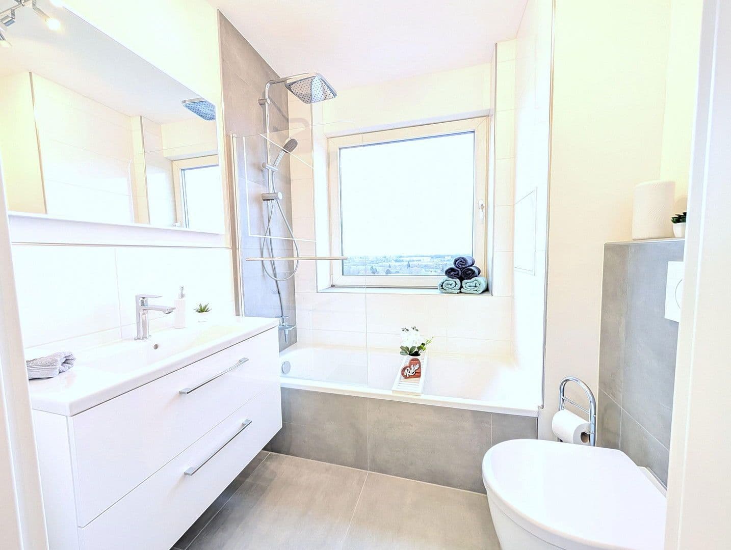 Prodej bytu 3+1 80 m², Ludwigshafen Gartenstadt, Porýní-Falc Prodej bytu 3+1 80 m², Ludwigshafen Gartenstadt, Porýní-Falc