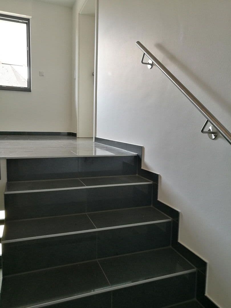 Pronájem bytu 2+1 76 m², Heusenstamm, Hessen Pronájem bytu 2+1 76 m², Heusenstamm, Hessen