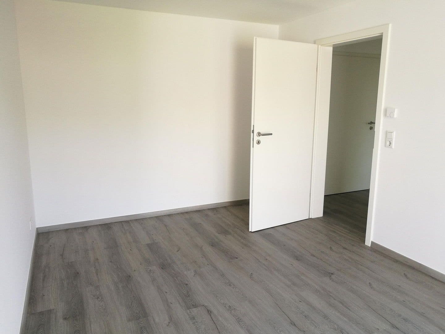 Pronájem bytu 2+1 76 m², Heusenstamm, Hessen Pronájem bytu 2+1 76 m², Heusenstamm, Hessen