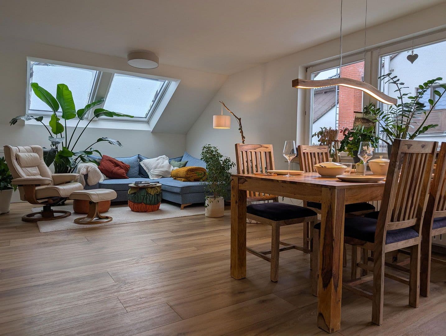 Prodej bytu 5+kk 104 m², Weissach, Bádensko-Württembersko Prodej bytu 5+kk 104 m², Weissach, Bádensko-Württembersko