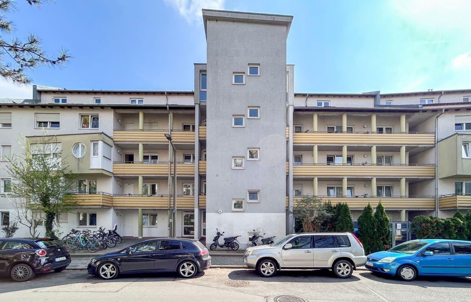 Pronájem bytu 1+1 31 m², Wolfringstraße 14, Fürth, Bavorsko Pronájem bytu 1+1 31 m², Wolfringstraße 14, Fürth, Bavorsko