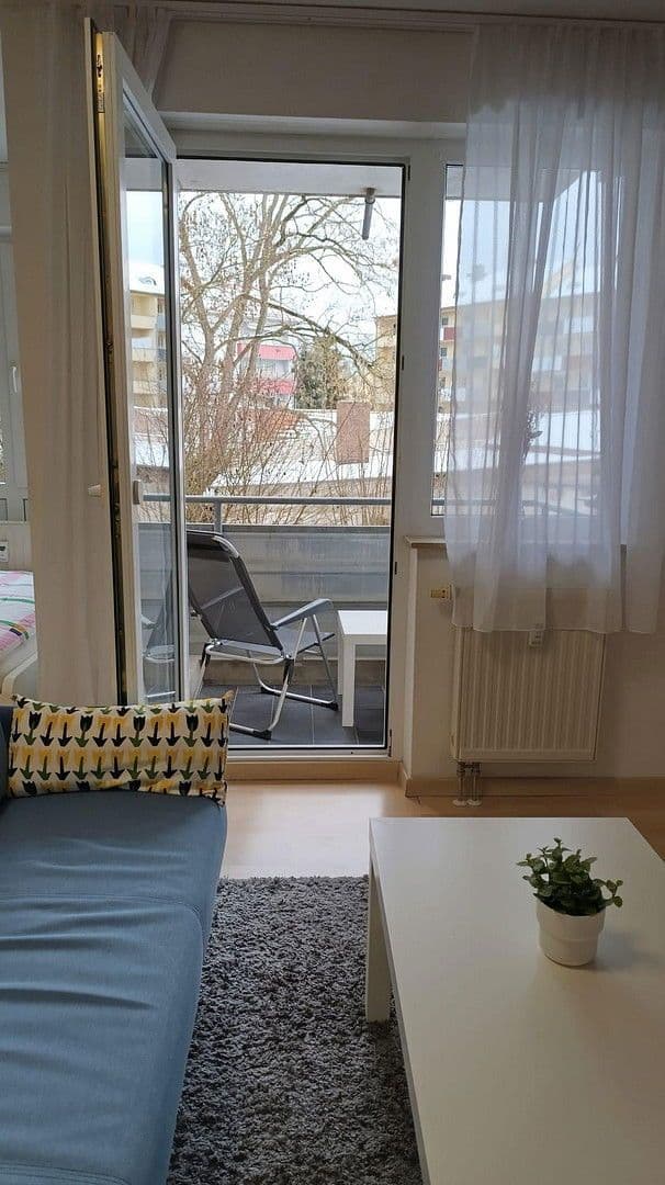 Pronájem bytu 1+1 31 m², Wolfringstraße 14, Fürth, Bavorsko Pronájem bytu 1+1 31 m², Wolfringstraße 14, Fürth, Bavorsko