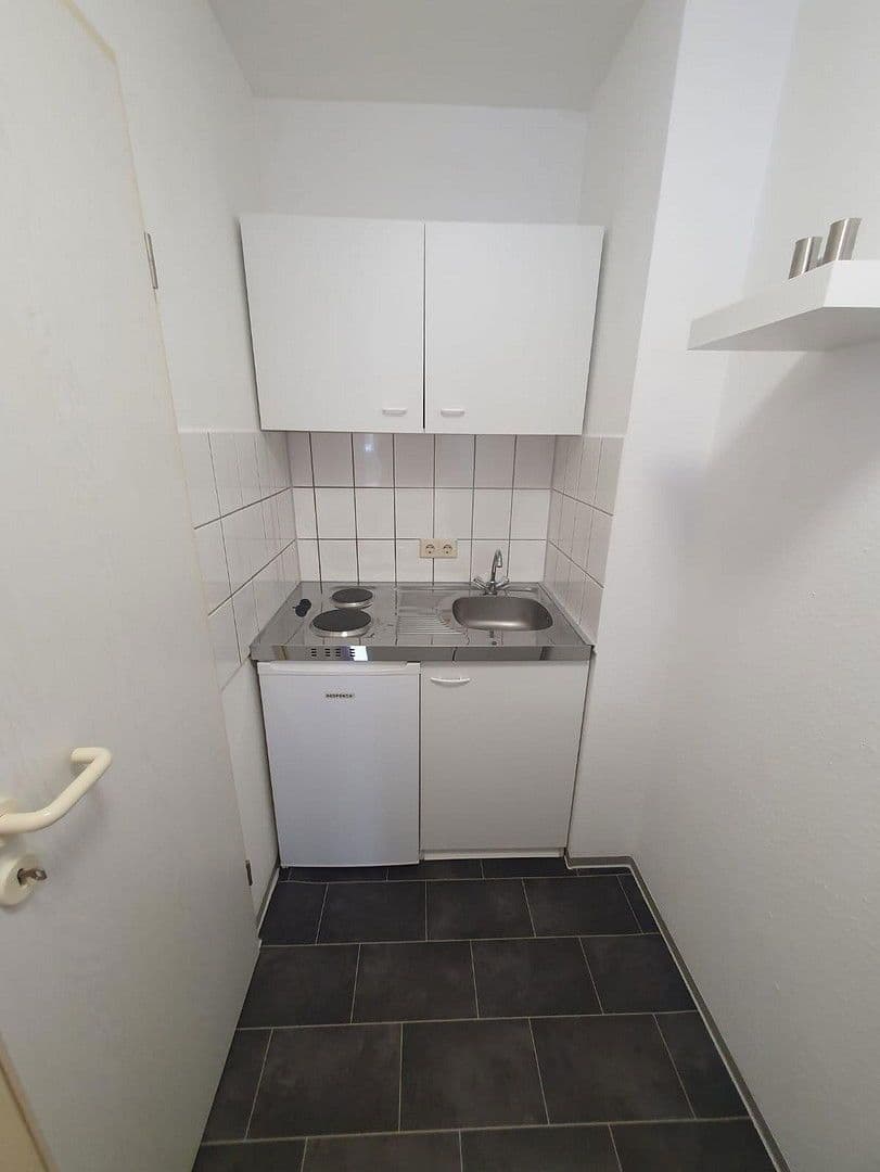 Pronájem bytu 1+1 31 m², Wolfringstraße 14, Fürth, Bavorsko Pronájem bytu 1+1 31 m², Wolfringstraße 14, Fürth, Bavorsko
