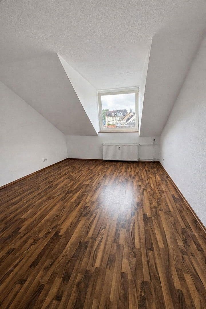 Pronájem bytu 3+1 87 m², Gathe 67A, Wuppertal, Severní Porýní-Vestfálsko Pronájem bytu 3+1 87 m², Gathe 67A, Wuppertal, Severní Porýní-Vestfálsko