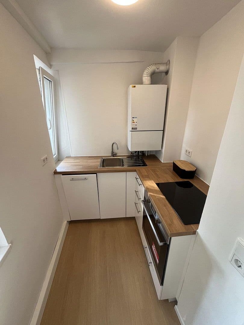 Pronájem bytu 2+1 47 m², Webersplatz 5, Nürnberg, Bavorsko Pronájem bytu 2+1 47 m², Webersplatz 5, Nürnberg, Bavorsko