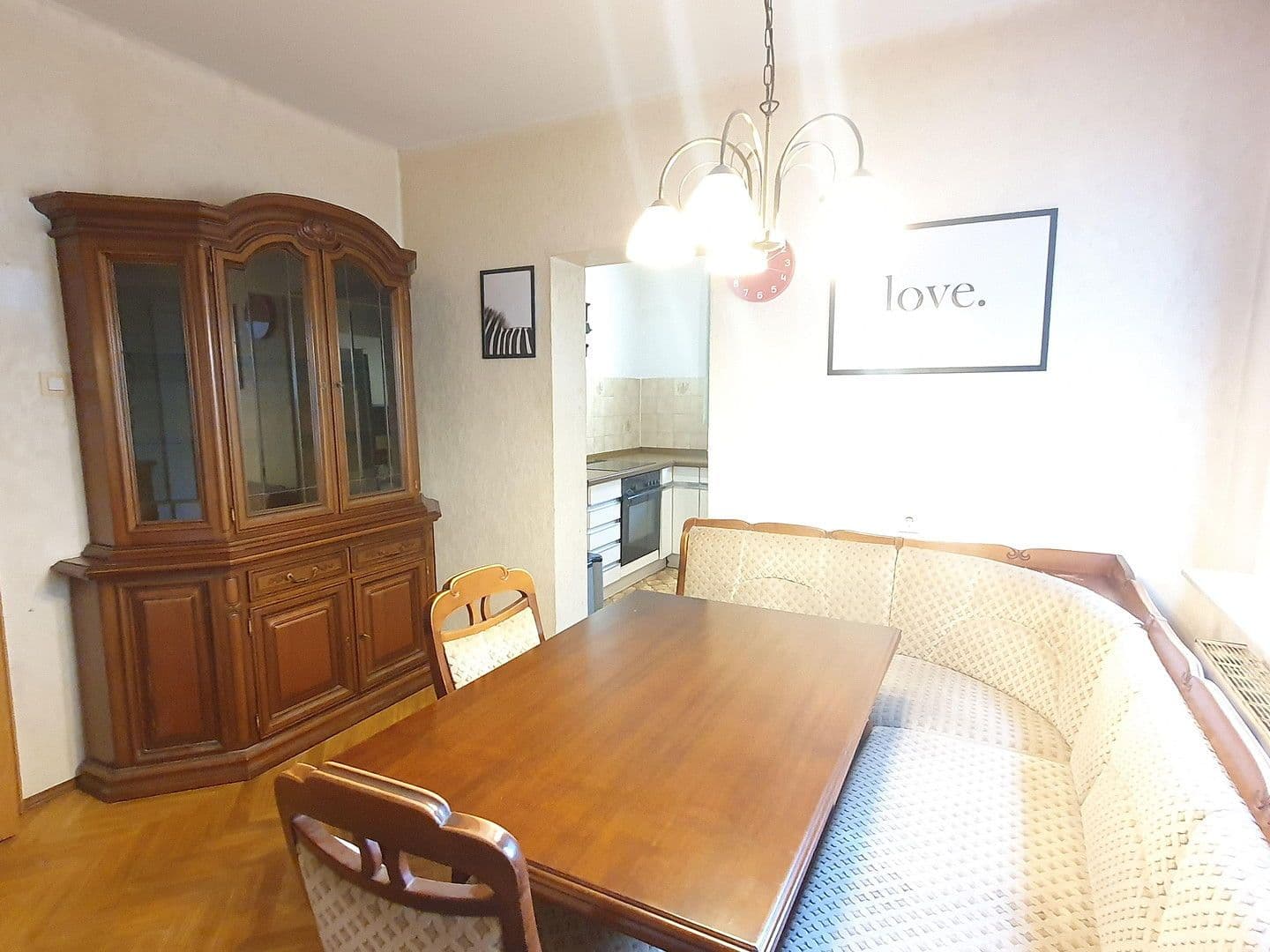 Pronájem bytu 3+1 70 m², Schillerstraße 6, St. Leon-Rot, Bádensko-Württembersko Pronájem bytu 3+1 70 m², Schillerstraße 6, St. Leon-Rot, Bádensko-Württembersko