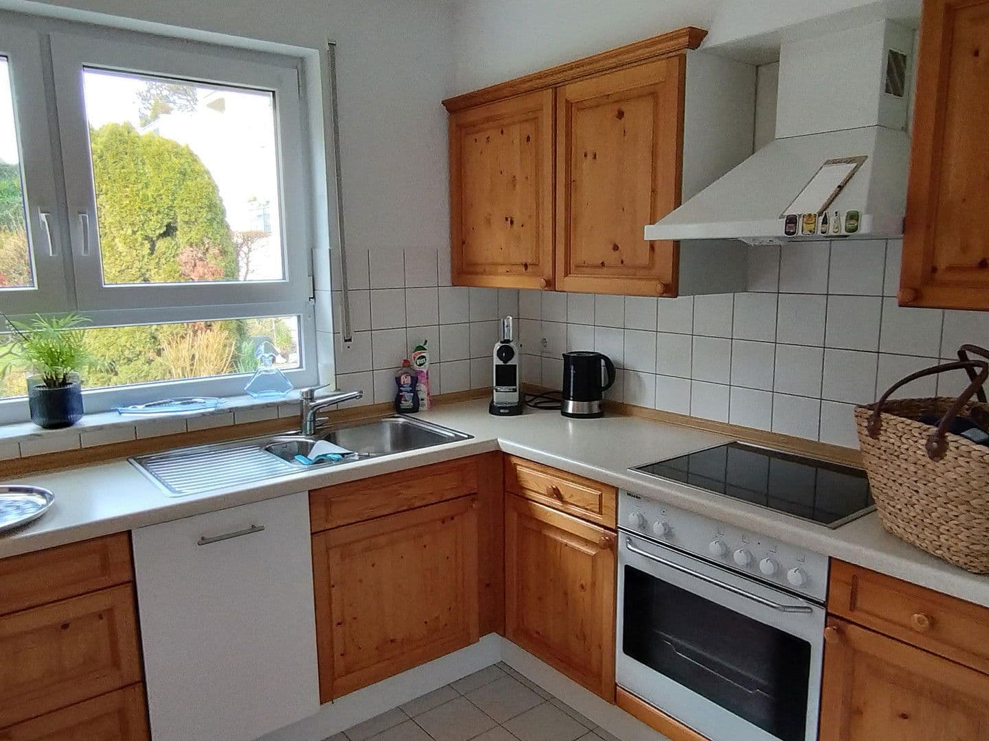 Pronájem bytu 3+kk 83 m², Ebersbach an der Fils, Bádensko-Württembersko Pronájem bytu 3+kk 83 m², Ebersbach an der Fils, Bádensko-Württembersko