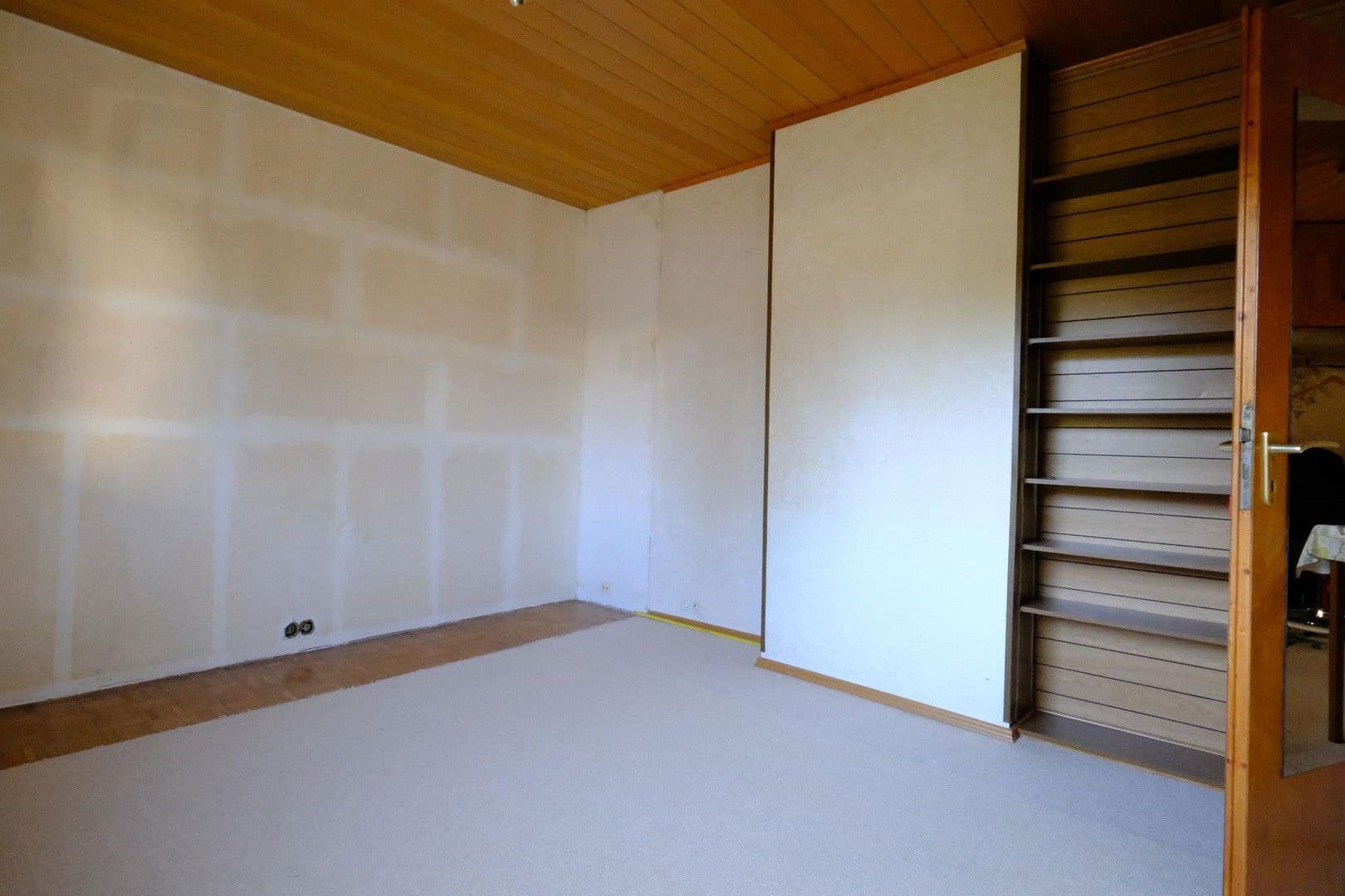 Prodej domu 283 m², pozemek 831 m², Maintal, Hessen Prodej domu 283 m², pozemek 831 m², Maintal, Hessen