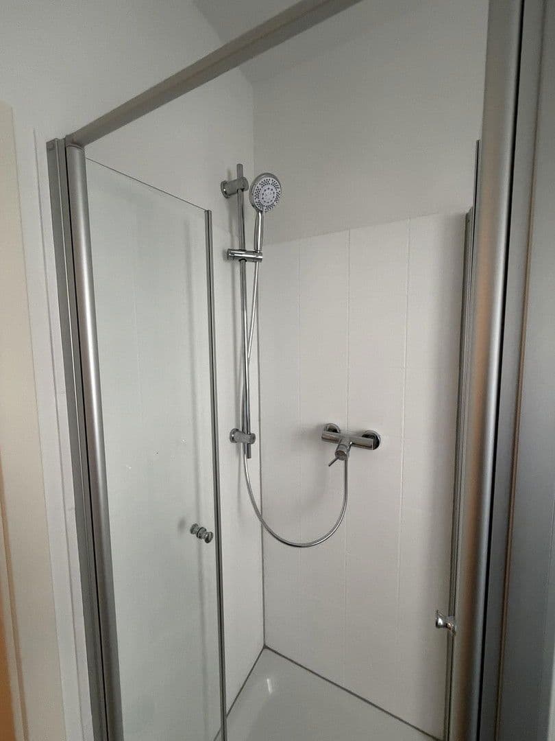 Pronájem bytu 2+1 51 m², Mauerweg 12, Frankfurt, Hessen Pronájem bytu 2+1 51 m², Mauerweg 12, Frankfurt, Hessen