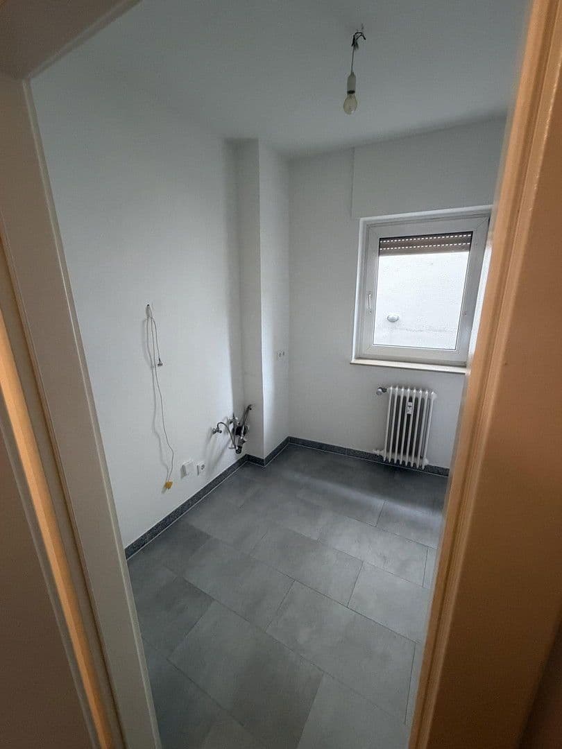 Pronájem bytu 2+1 51 m², Mauerweg 12, Frankfurt, Hessen Pronájem bytu 2+1 51 m², Mauerweg 12, Frankfurt, Hessen