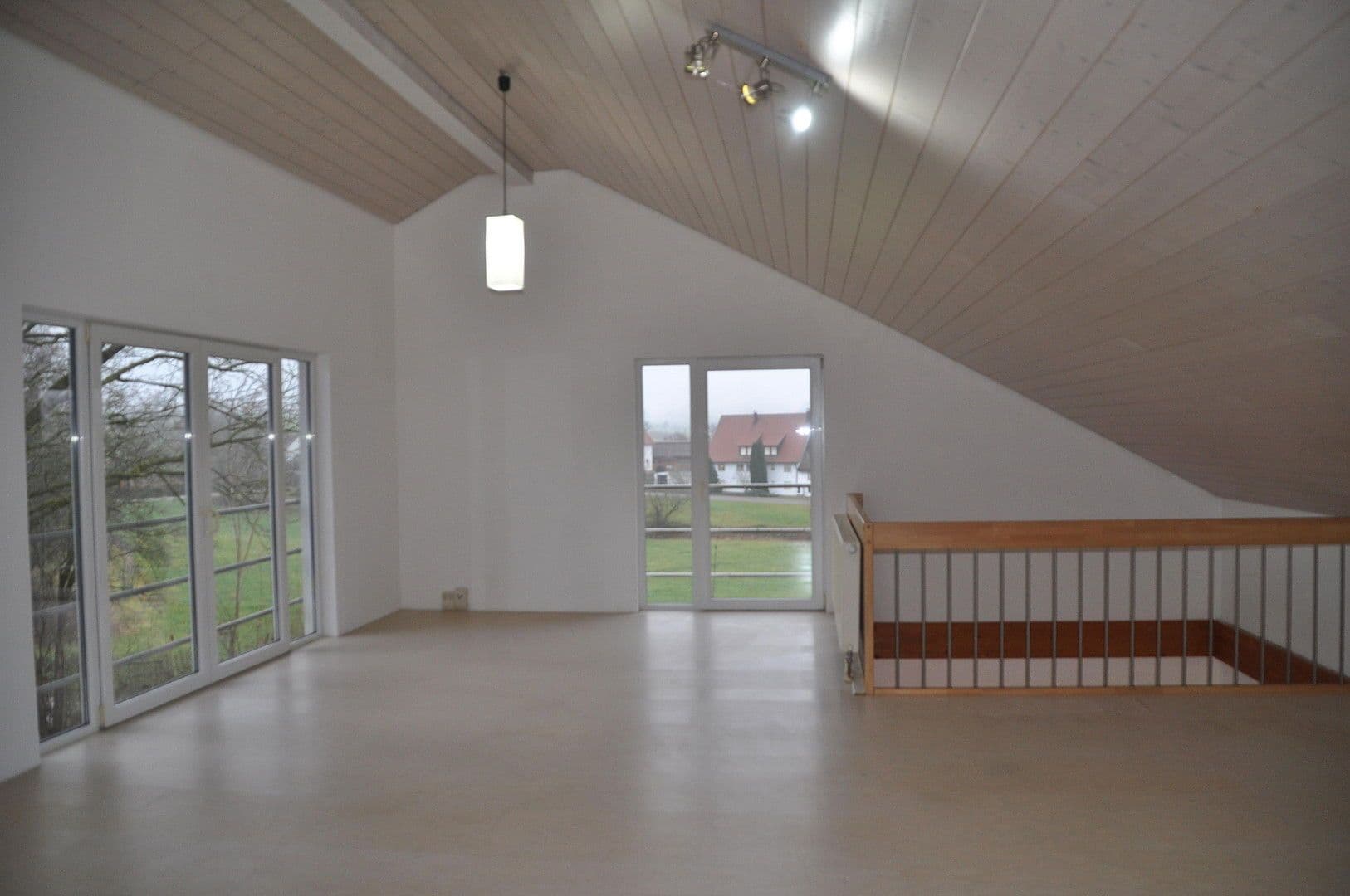 Prodej domu 138 m², pozemek 855 m², Maselheim, Bádensko-Württembersko Prodej domu 138 m², pozemek 855 m², Maselheim, Bádensko-Württembersko