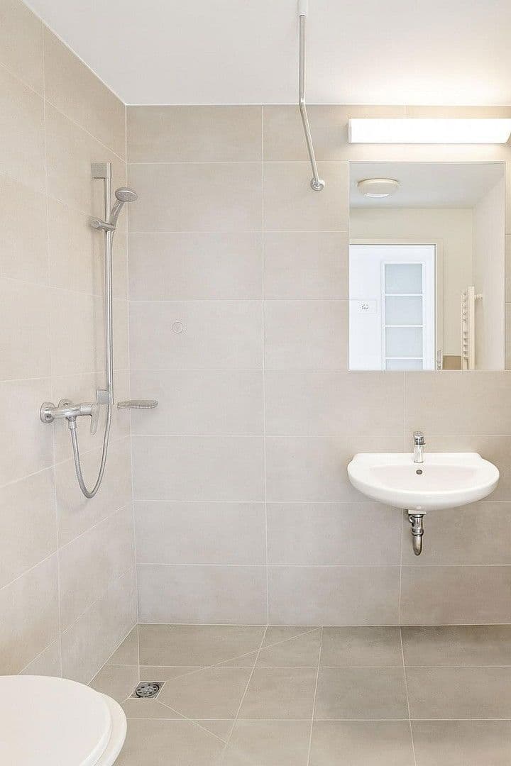 Pronájem bytu 1+1 21 m², Enzensbergerstr. 8, Markt Schwaben, Bavorsko Pronájem bytu 1+1 21 m², Enzensbergerstr. 8, Markt Schwaben, Bavorsko