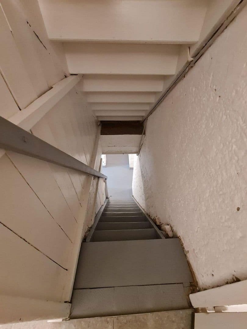 Prodej domu 309 m², pozemek 266 m², Liebknechtstraße 79, Oberhausen, Severní Porýní-Vestfálsko Prodej domu 309 m², pozemek 266 m², Liebknechtstraße 79, Oberhausen, Severní Porýní-Vestfálsko