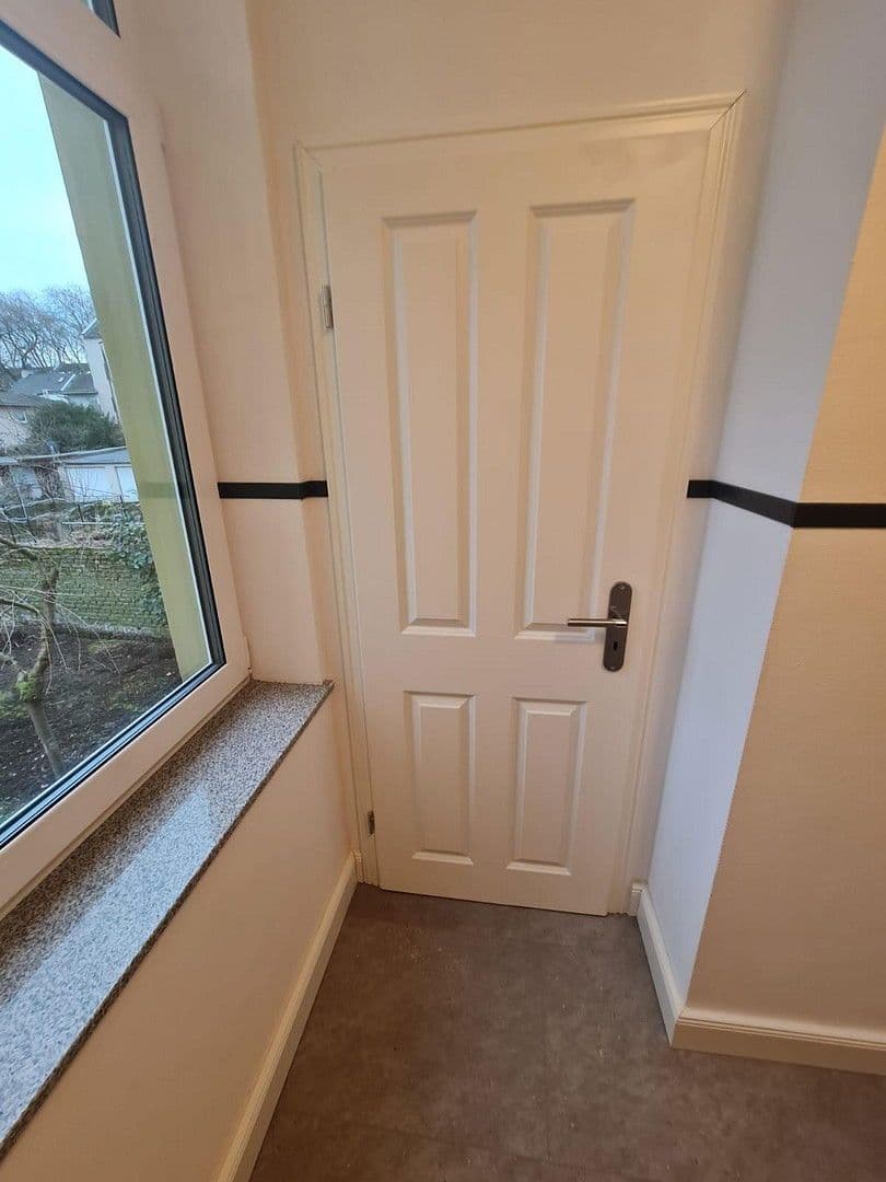 Prodej domu 309 m², pozemek 266 m², Liebknechtstraße 79, Oberhausen, Severní Porýní-Vestfálsko Prodej domu 309 m², pozemek 266 m², Liebknechtstraße 79, Oberhausen, Severní Porýní-Vestfálsko