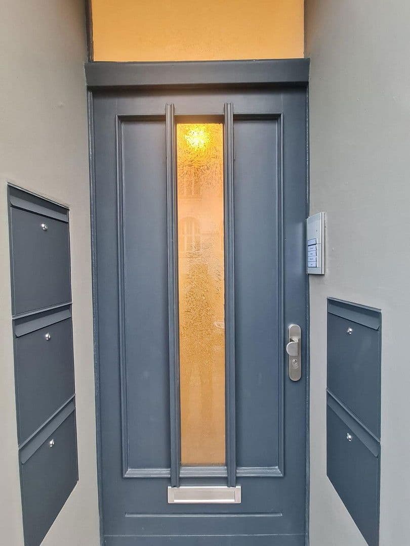 Prodej domu 309 m², pozemek 266 m², Liebknechtstraße 79, Oberhausen, Severní Porýní-Vestfálsko Prodej domu 309 m², pozemek 266 m², Liebknechtstraße 79, Oberhausen, Severní Porýní-Vestfálsko