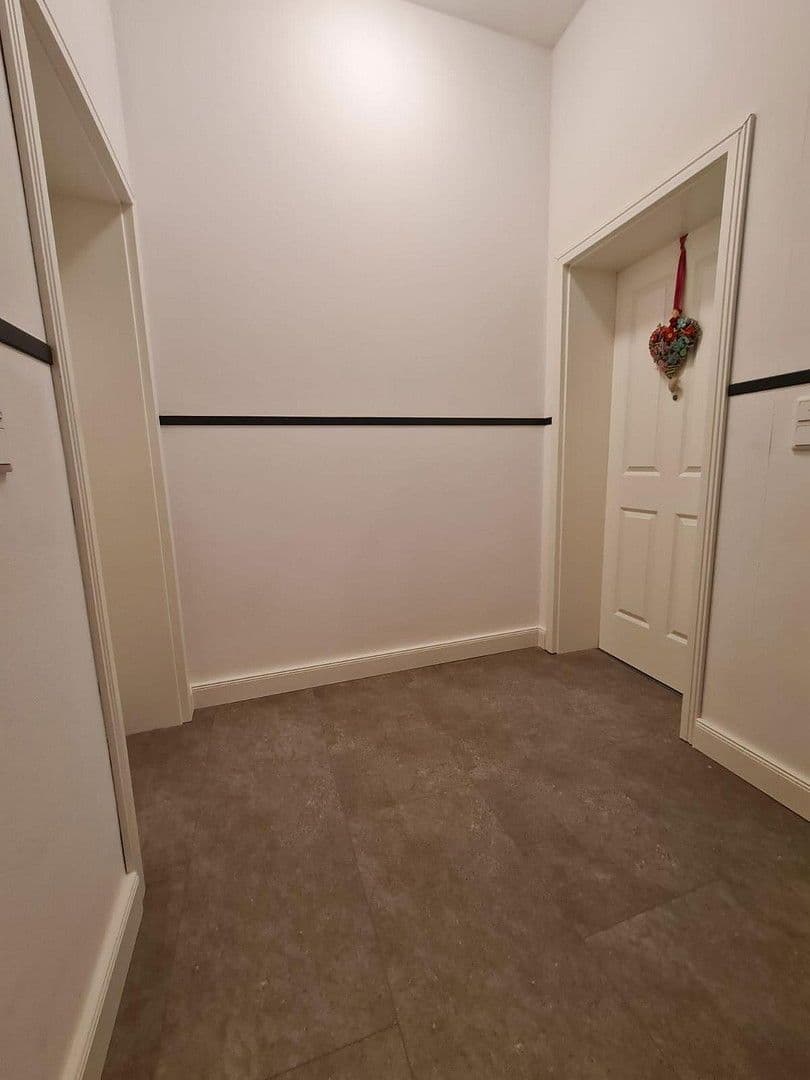 Prodej domu 309 m², pozemek 266 m², Liebknechtstraße 79, Oberhausen, Severní Porýní-Vestfálsko Prodej domu 309 m², pozemek 266 m², Liebknechtstraße 79, Oberhausen, Severní Porýní-Vestfálsko