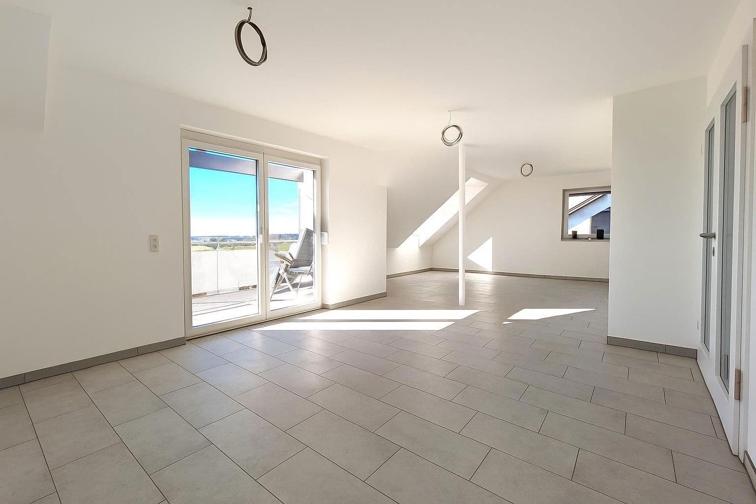 Pronájem bytu 4+1 95 m², Schweitenkirchen, Bavorsko Pronájem bytu 4+1 95 m², Schweitenkirchen, Bavorsko