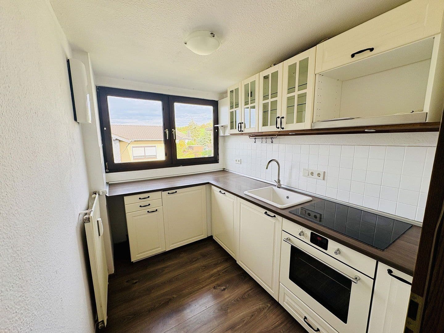 Prodej bytu 2+1 76 m², Am Rodderberg 20, Wachtberg, Severní Porýní-Vestfálsko Prodej bytu 2+1 76 m², Am Rodderberg 20, Wachtberg, Severní Porýní-Vestfálsko