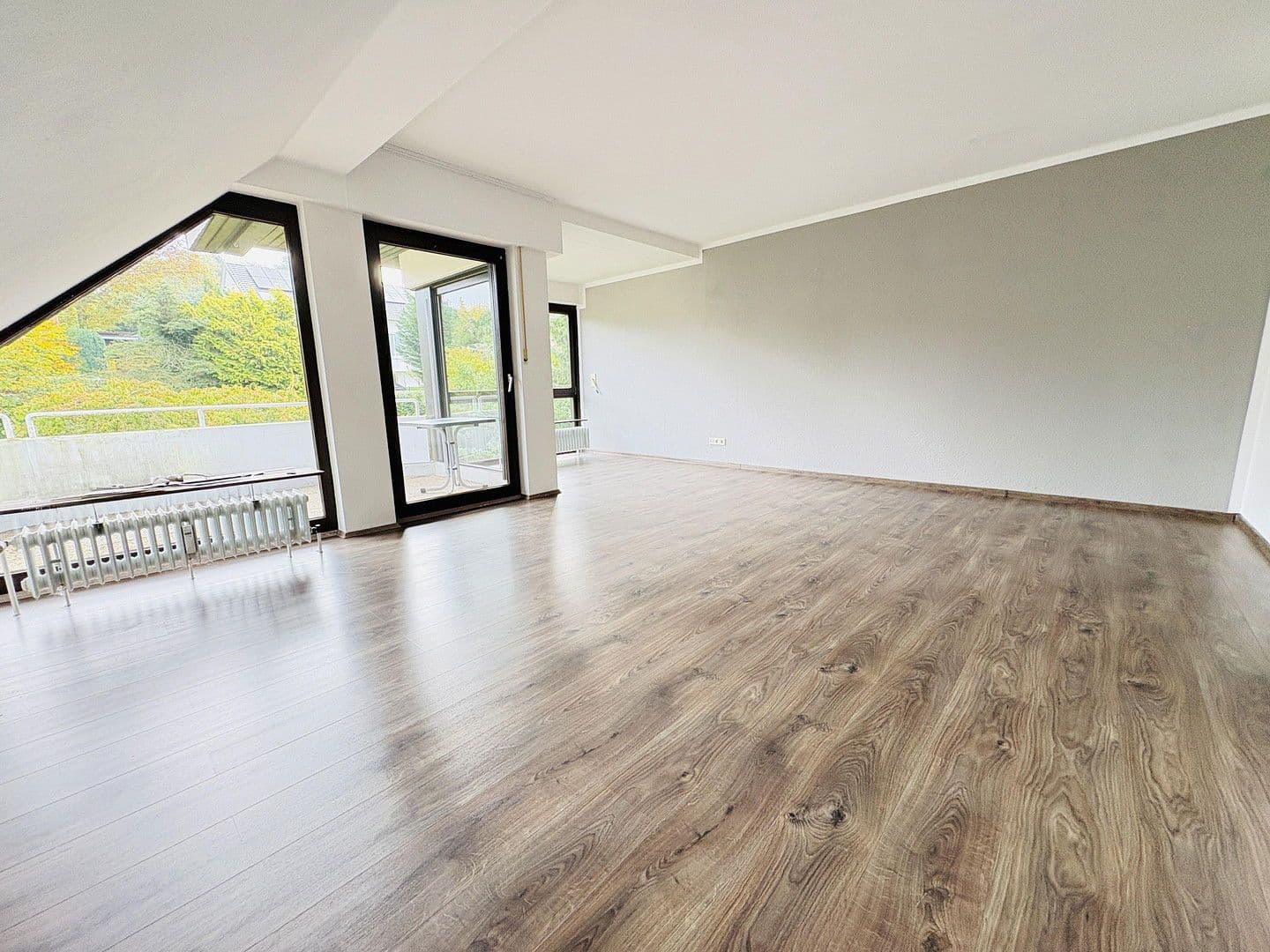 Prodej bytu 2+1 76 m², Am Rodderberg 20, Wachtberg, Severní Porýní-Vestfálsko Prodej bytu 2+1 76 m², Am Rodderberg 20, Wachtberg, Severní Porýní-Vestfálsko