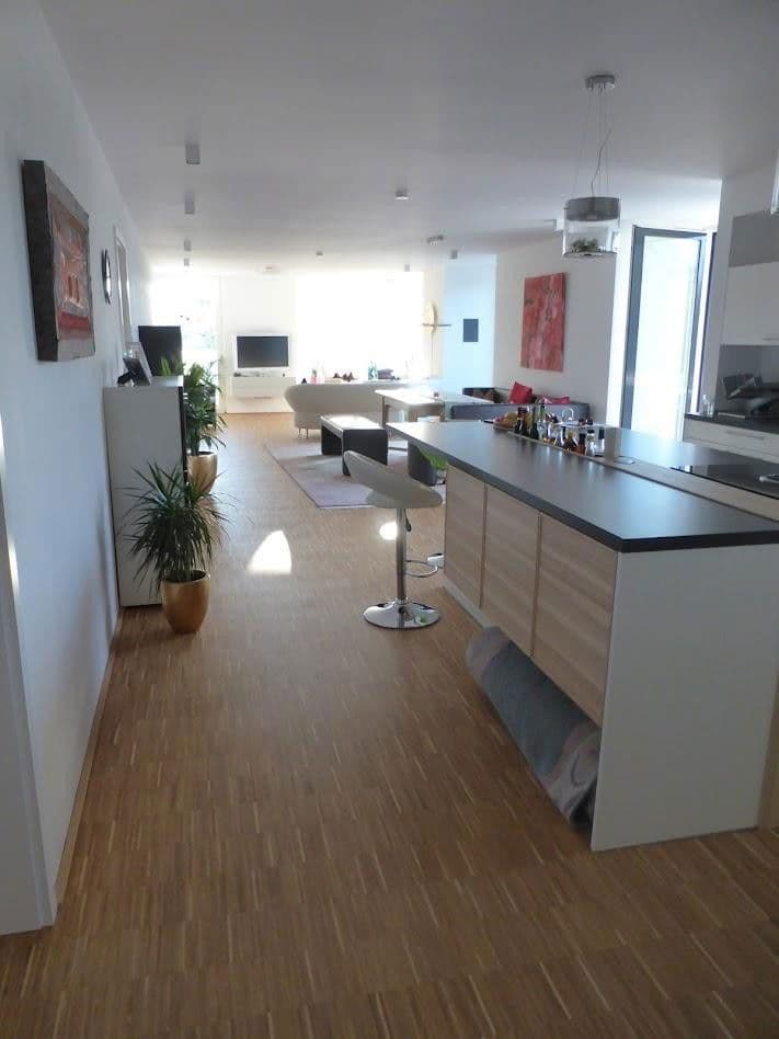 Pronájem bytu 4+1 154 m², Siegbergstr. 73, Siegen, Severní Porýní-Vestfálsko Pronájem bytu 4+1 154 m², Siegbergstr. 73, Siegen, Severní Porýní-Vestfálsko