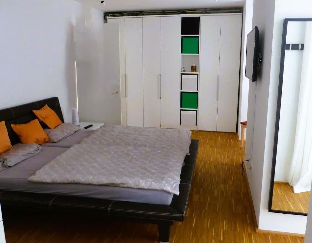 Pronájem bytu 4+1 154 m², Siegbergstr. 73, Siegen, Severní Porýní-Vestfálsko Pronájem bytu 4+1 154 m², Siegbergstr. 73, Siegen, Severní Porýní-Vestfálsko