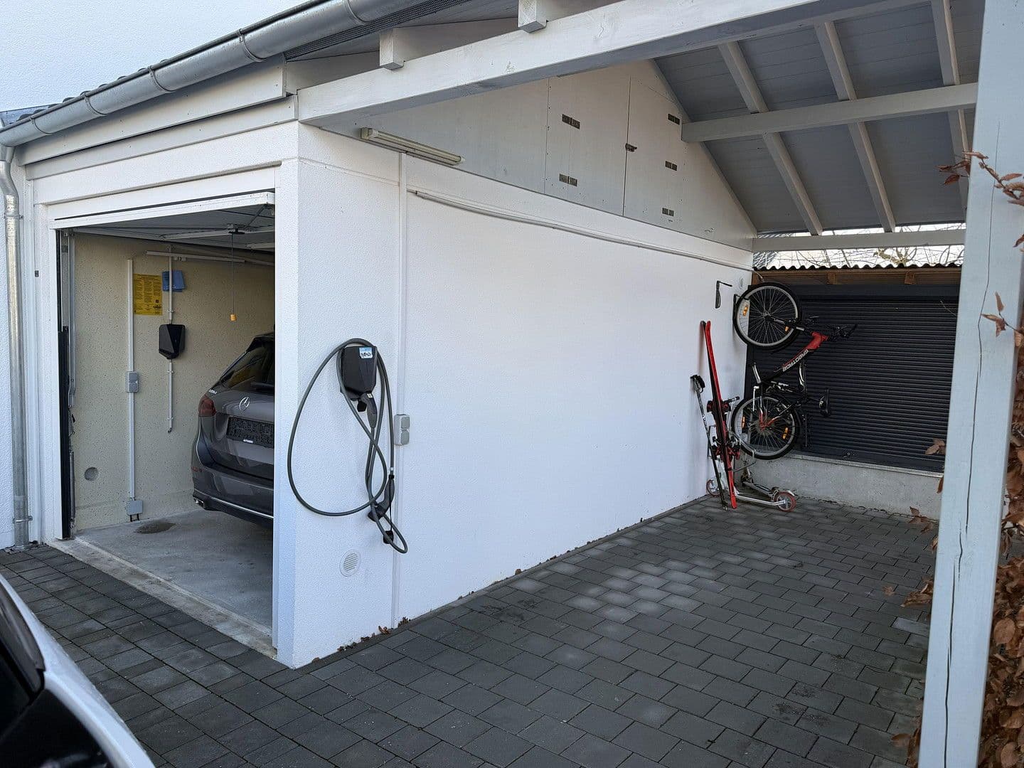 Prodej domu 146 m², pozemek 278 m², Schubertstraße 12, Großmehring, Bavorsko Prodej domu 146 m², pozemek 278 m², Schubertstraße 12, Großmehring, Bavorsko