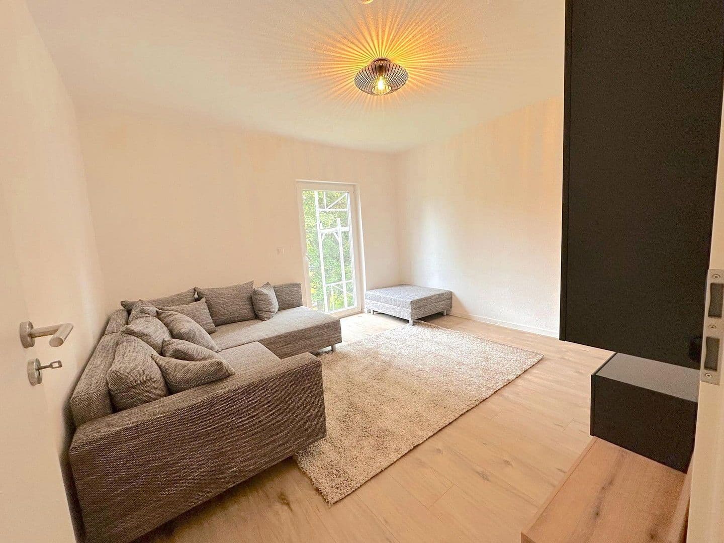 Pronájem bytu 3+1 60 m², Sperberstr. 26, Villingen-Schwenningen, Bádensko-Württembersko Pronájem bytu 3+1 60 m², Sperberstr. 26, Villingen-Schwenningen, Bádensko-Württembersko