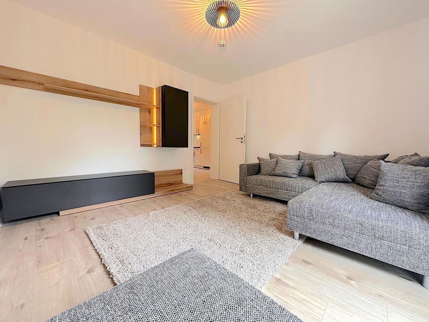 Pronájem bytu 3+1 60 m², Sperberstr. 26, Villingen-Schwenningen, Bádensko-Württembersko Pronájem bytu 3+1 60 m², Sperberstr. 26, Villingen-Schwenningen, Bádensko-Württembersko