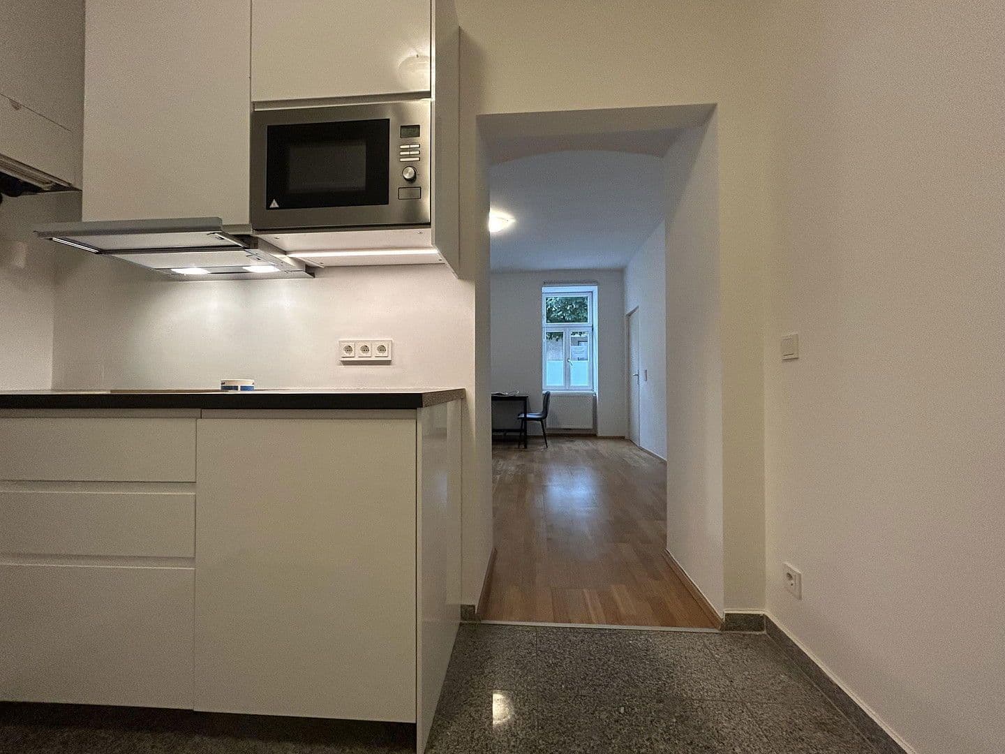 Pronájem bytu 1+1 34 m², Brehmstraße 4, Wien, Wien Pronájem bytu 1+1 34 m², Brehmstraße 4, Wien, Wien