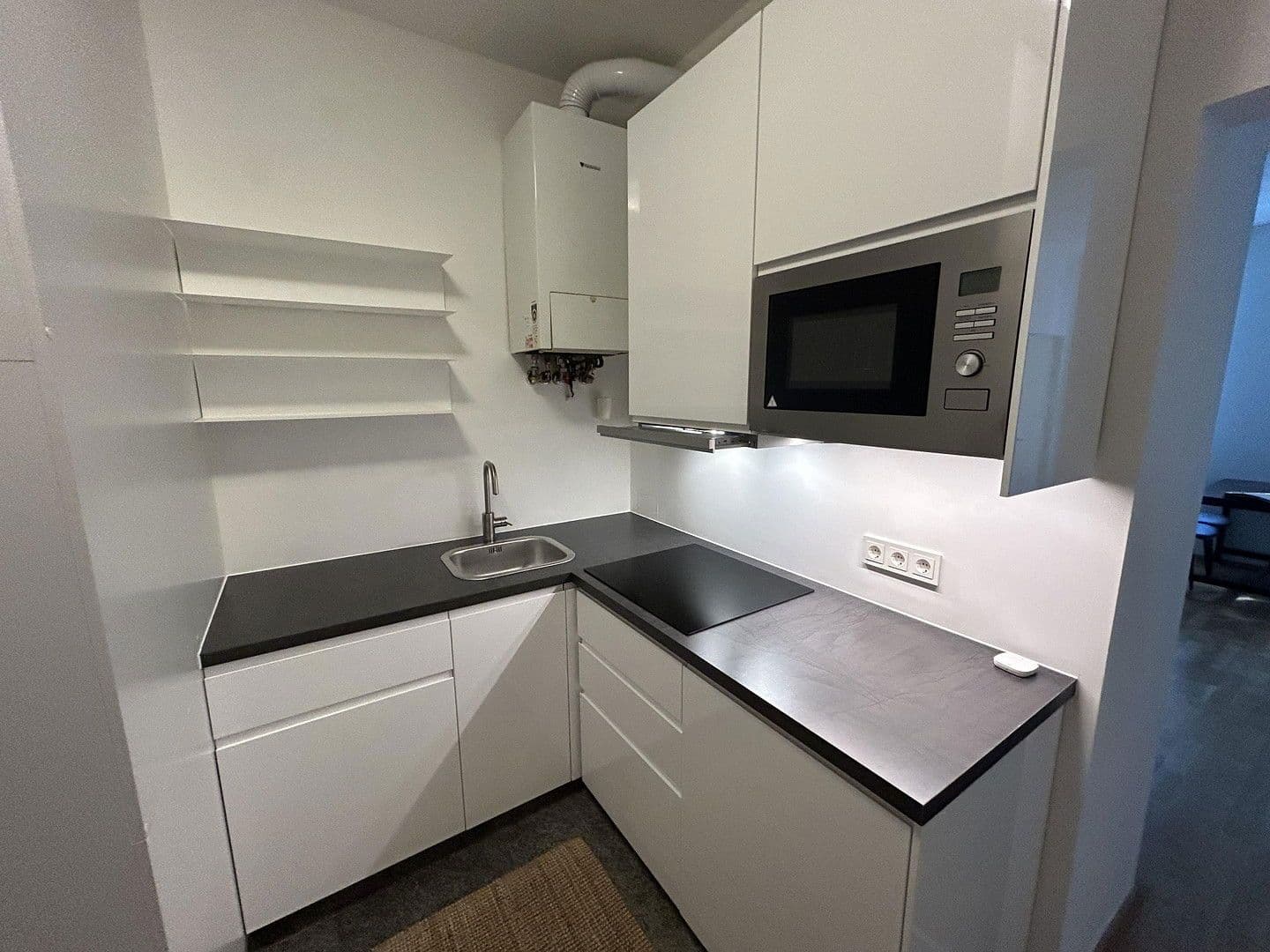 Pronájem bytu 1+1 34 m², Brehmstraße 4, Wien, Wien Pronájem bytu 1+1 34 m², Brehmstraße 4, Wien, Wien