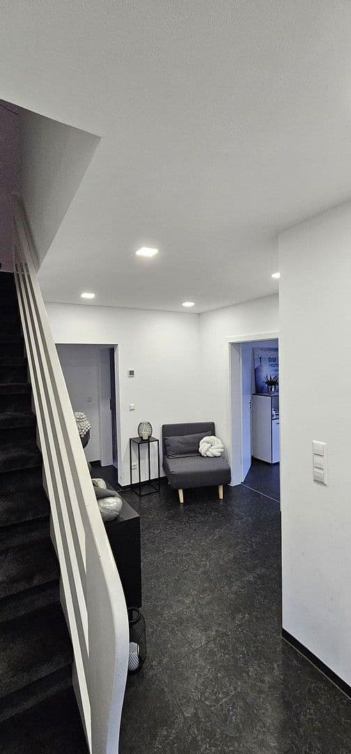 Prodej domu 131 m², pozemek 701 m², Rheine, Severní Porýní-Vestfálsko Prodej domu 131 m², pozemek 701 m², Rheine, Severní Porýní-Vestfálsko