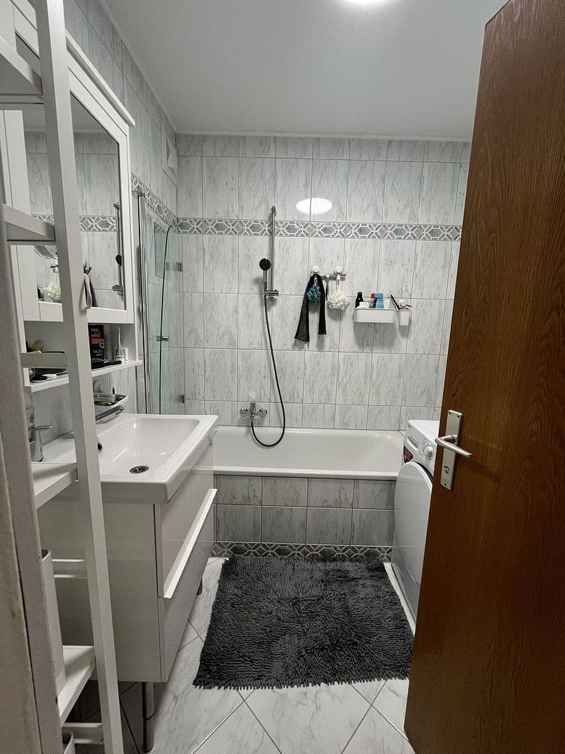 Prodej bytu 3+1 80 m², Tulln, Dolní Rakousko Prodej bytu 3+1 80 m², Tulln, Dolní Rakousko