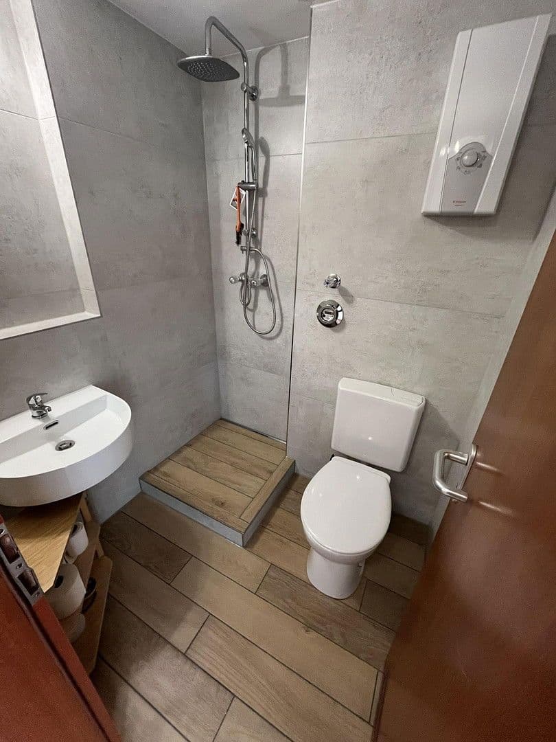 Pronájem bytu 1+1 21 m², Gönnerstraße 11, Bamberg, Bavorsko Pronájem bytu 1+1 21 m², Gönnerstraße 11, Bamberg, Bavorsko