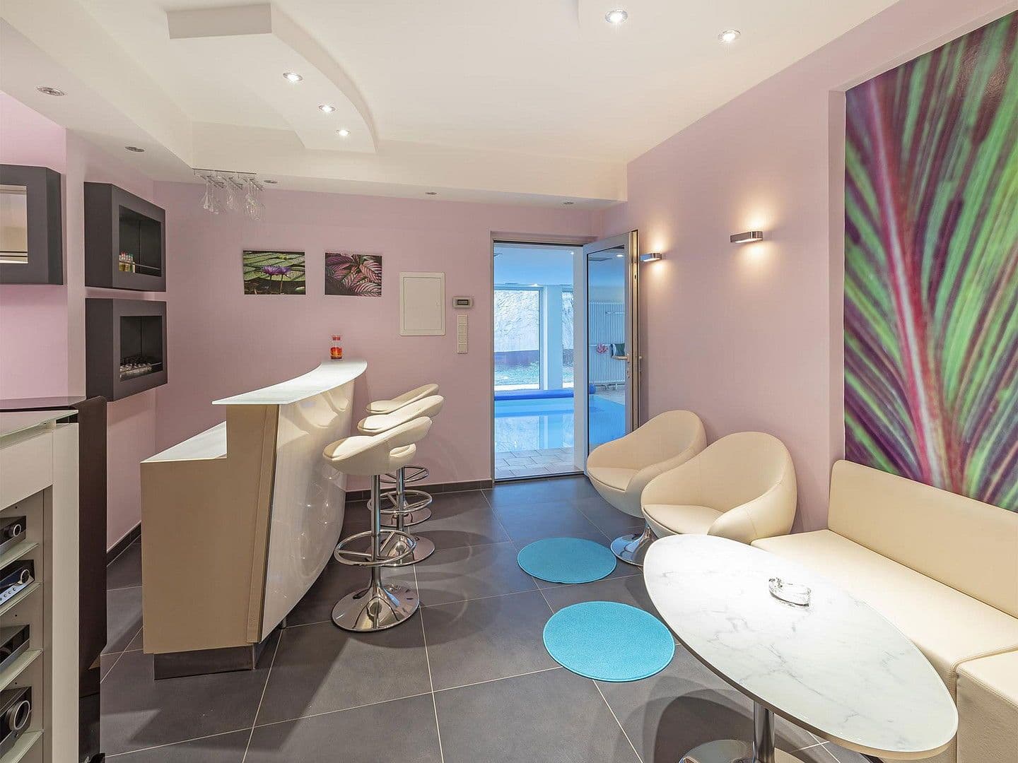 Prodej domu 282 m², pozemek 504 m², Bad Homburg vor der Höhe, Hessen Prodej domu 282 m², pozemek 504 m², Bad Homburg vor der Höhe, Hessen