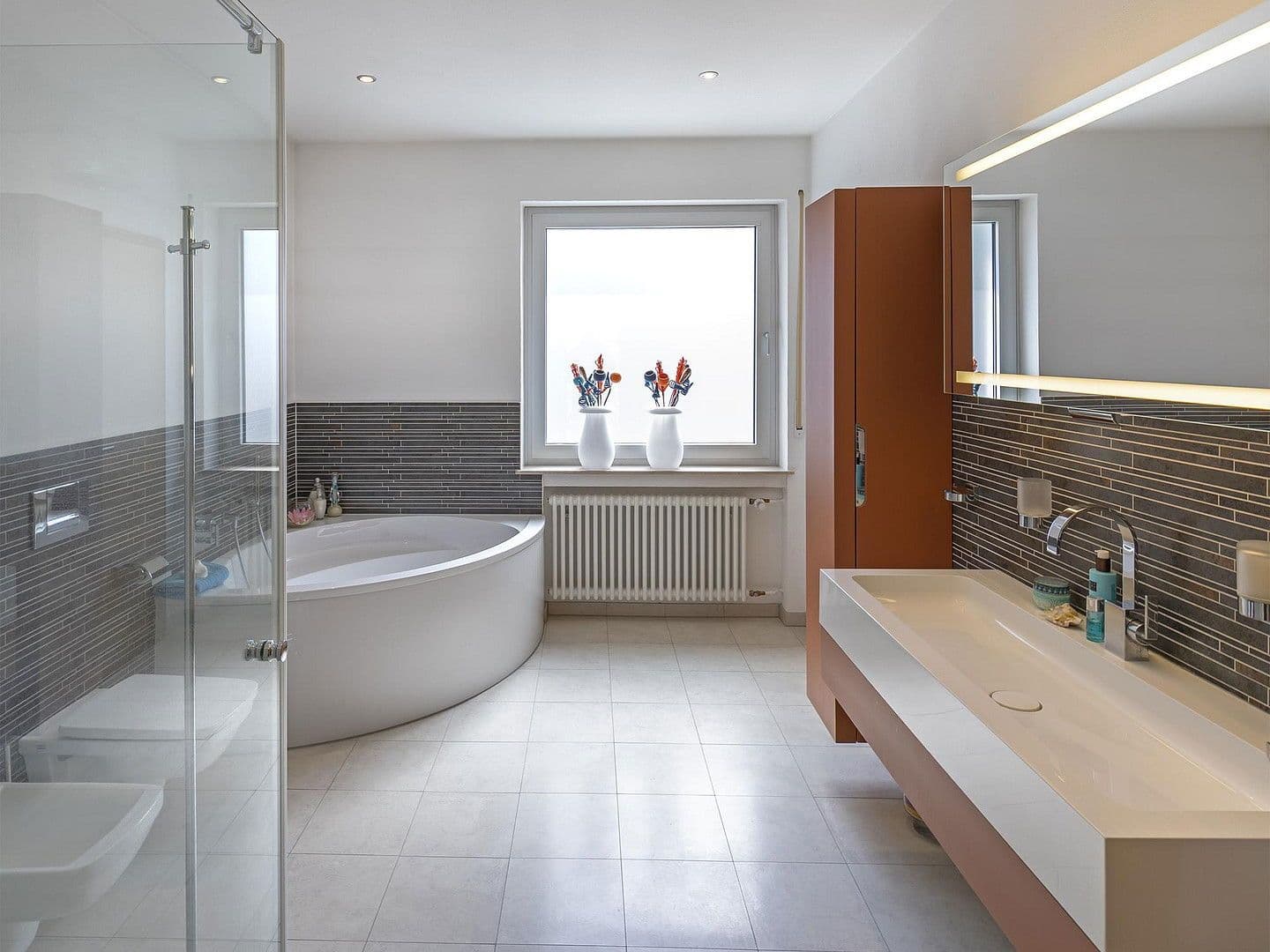 Prodej domu 282 m², pozemek 504 m², Bad Homburg vor der Höhe, Hessen Prodej domu 282 m², pozemek 504 m², Bad Homburg vor der Höhe, Hessen