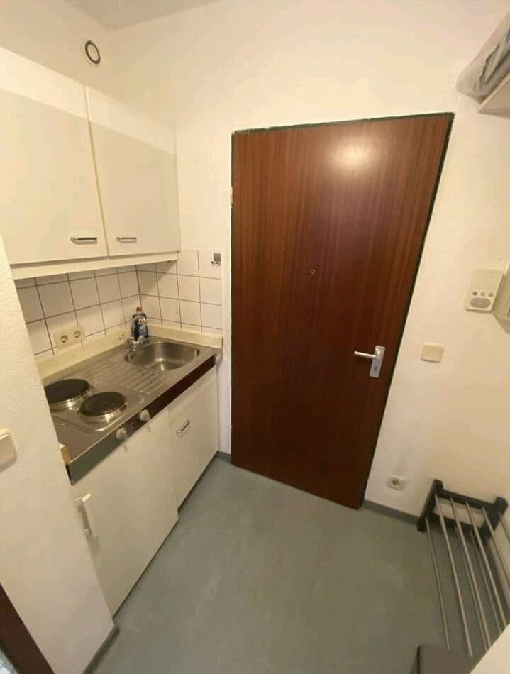 Pronájem bytu 1+1 25 m², B7, 17 A, Mannheim, Bádensko-Württembersko Pronájem bytu 1+1 25 m², B7, 17 A, Mannheim, Bádensko-Württembersko