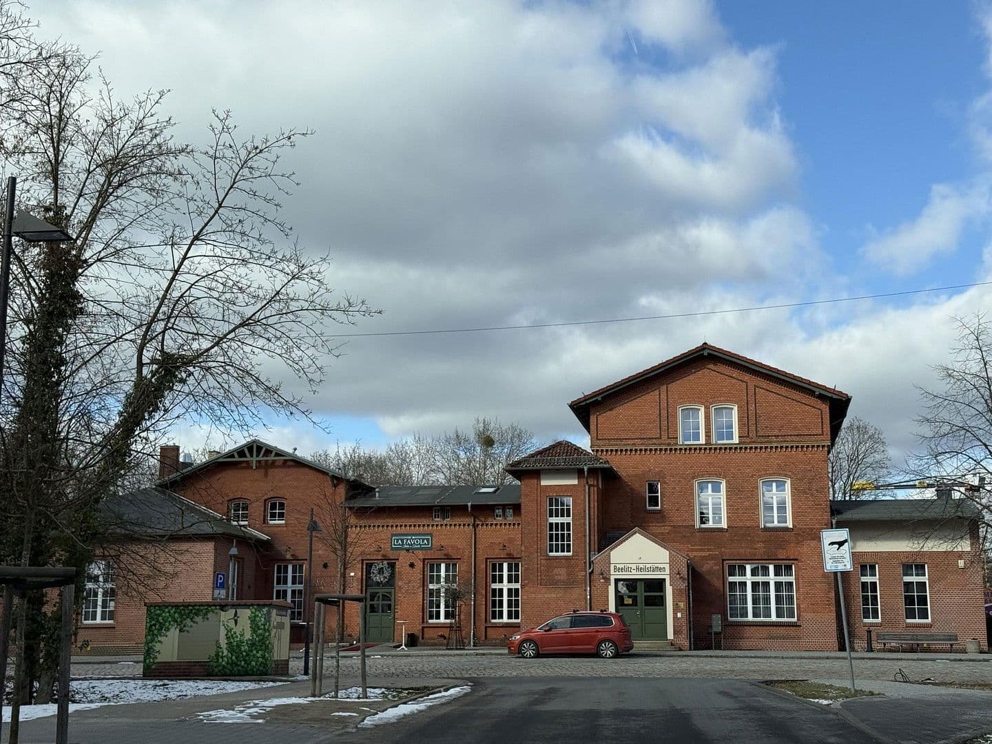Prodej domu 109 m², pozemek 400 m², Beelitz, Braniborsko Prodej domu 109 m², pozemek 400 m², Beelitz, Braniborsko