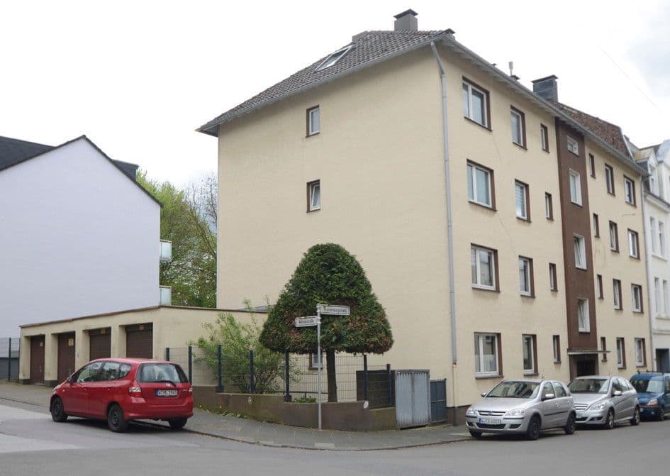 Prodej bytu 5+1 124 m², Brandenburgstr. 16, Wuppertal, Severní Porýní-Vestfálsko Prodej bytu 5+1 124 m², Brandenburgstr. 16, Wuppertal, Severní Porýní-Vestfálsko