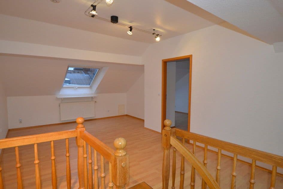 Prodej bytu 5+1 124 m², Brandenburgstr. 16, Wuppertal, Severní Porýní-Vestfálsko Prodej bytu 5+1 124 m², Brandenburgstr. 16, Wuppertal, Severní Porýní-Vestfálsko