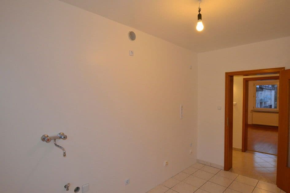 Prodej bytu 5+1 124 m², Brandenburgstr. 16, Wuppertal, Severní Porýní-Vestfálsko Prodej bytu 5+1 124 m², Brandenburgstr. 16, Wuppertal, Severní Porýní-Vestfálsko