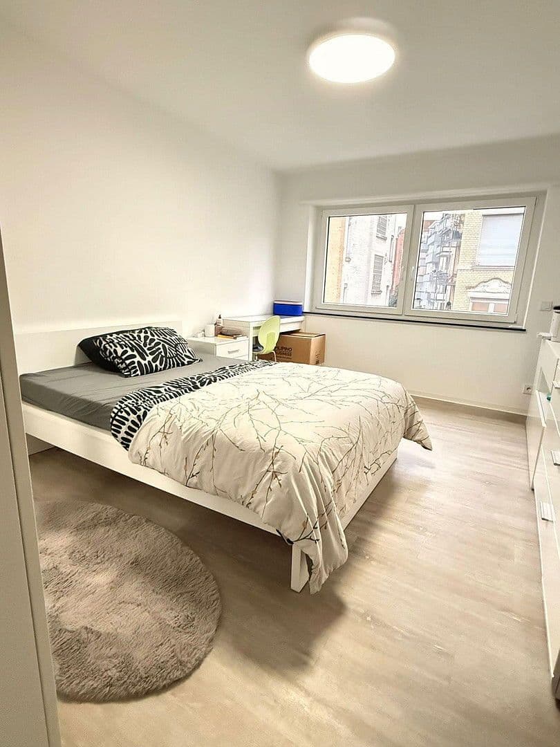 Pronájem bytu 3+1 51 m², Rippoldsauerstraße, Stuttgart, Bádensko-Württembersko Pronájem bytu 3+1 51 m², Rippoldsauerstraße, Stuttgart, Bádensko-Württembersko