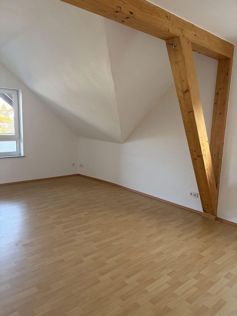 Pronájem bytu 1+1 105 m², Kirchstraße 2, Saarbrücken, Země Sársko Pronájem bytu 1+1 105 m², Kirchstraße 2, Saarbrücken, Země Sársko