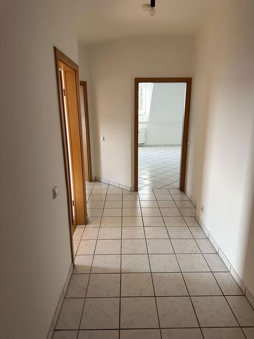 Pronájem bytu 1+1 105 m², Kirchstraße 2, Saarbrücken, Země Sársko Pronájem bytu 1+1 105 m², Kirchstraße 2, Saarbrücken, Země Sársko