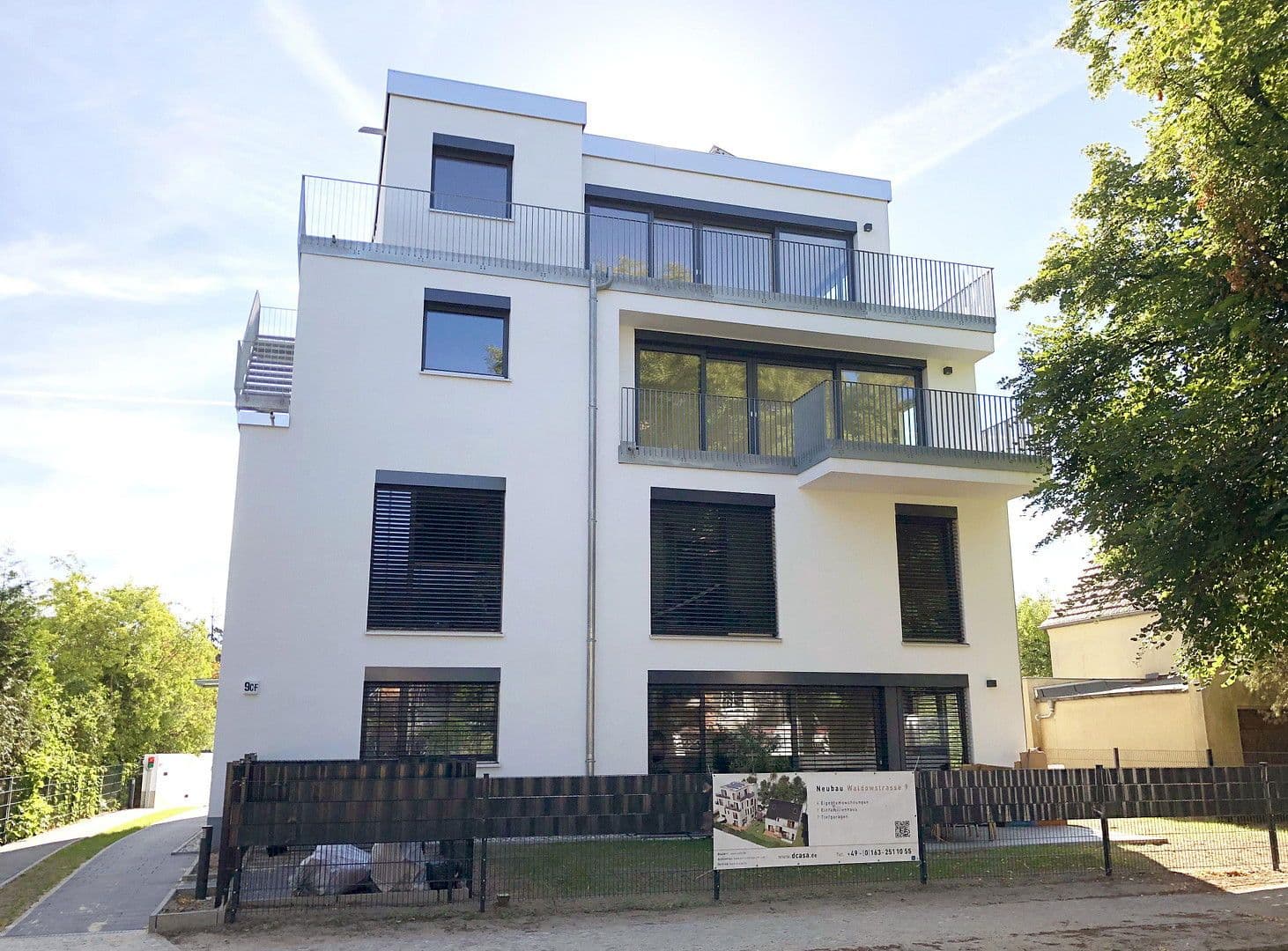 Prodej bytu 4+1 142 m², Waldowstrasse 9, Berlin, Berlín Prodej bytu 4+1 142 m², Waldowstrasse 9, Berlin, Berlín