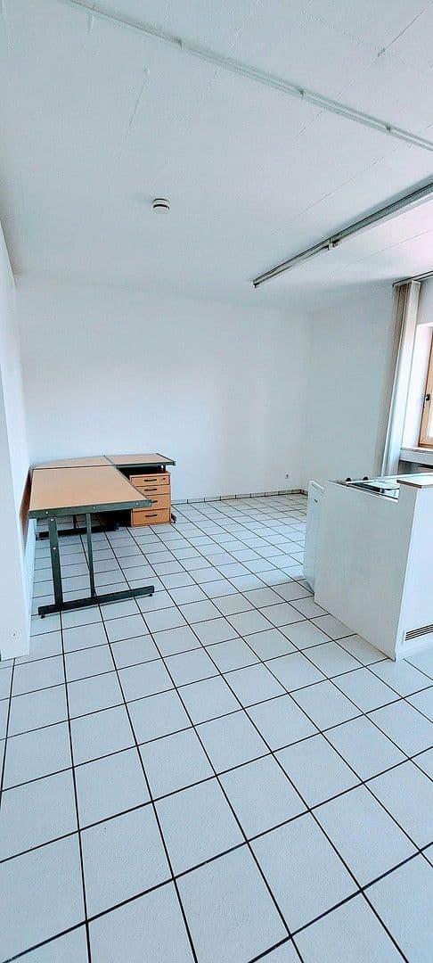 Pronájem kanceláře 58 m², Tratmoos 22, Niederneuching / Wolfsleben, Bavorsko Pronájem kanceláře 58 m², Tratmoos 22, Niederneuching / Wolfsleben, Bavorsko