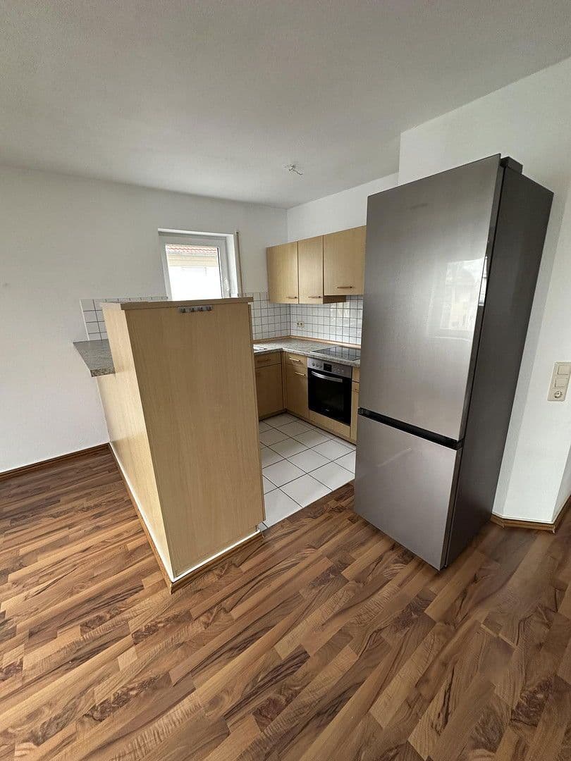 Pronájem bytu 3+1 66 m², Francisco-de-Goya-Straße 7, Künzelsau, Bádensko-Württembersko Pronájem bytu 3+1 66 m², Francisco-de-Goya-Straße 7, Künzelsau, Bádensko-Württembersko