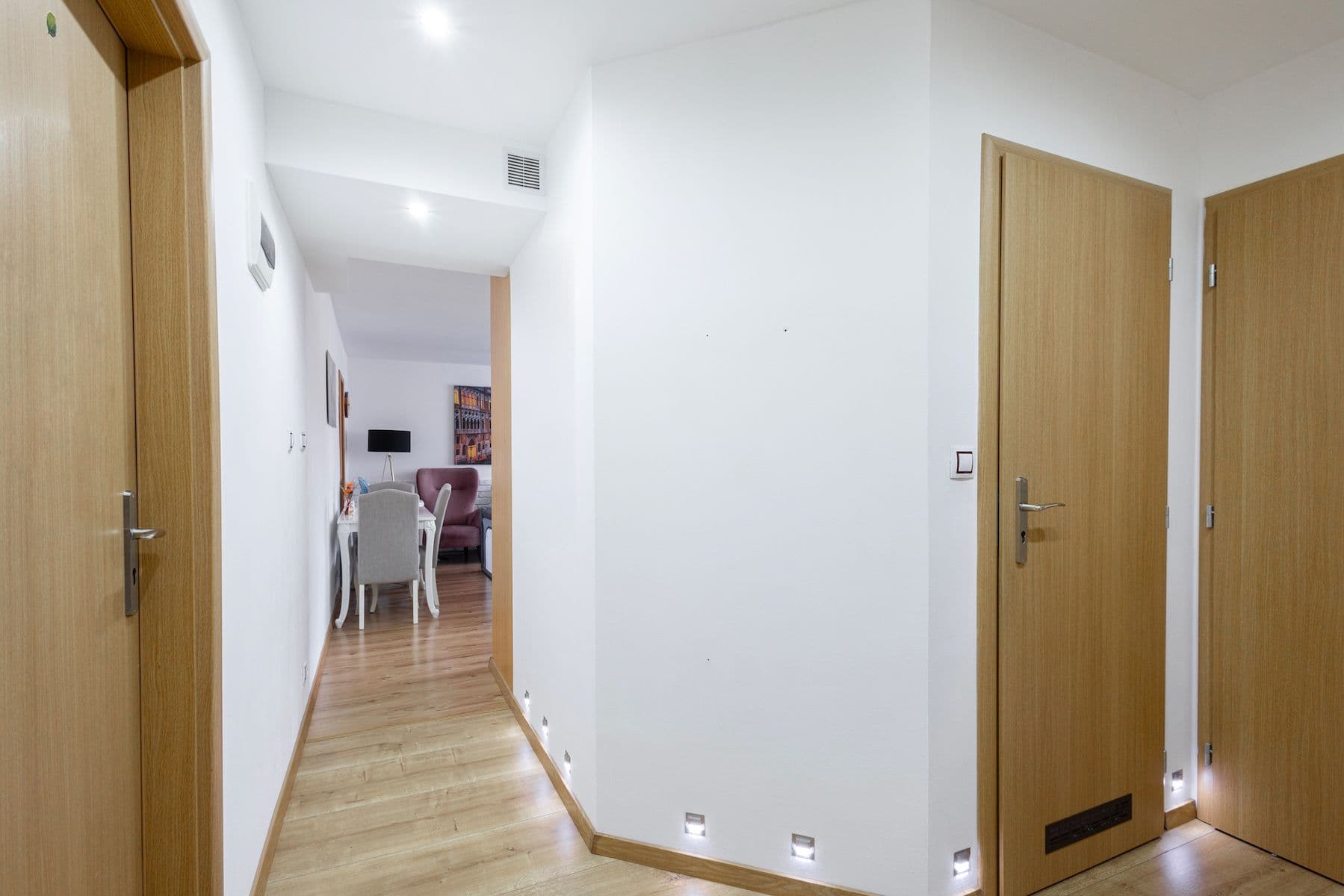 Prodej bytu 3+kk 72 m², U Školky, , Praha Prodej bytu 3+kk 72 m², U Školky, , Praha